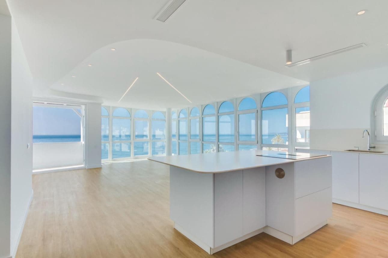 3 soveværelse Penthouse til salg i Estepona - € 1.295.000 (Ref: 9133731)