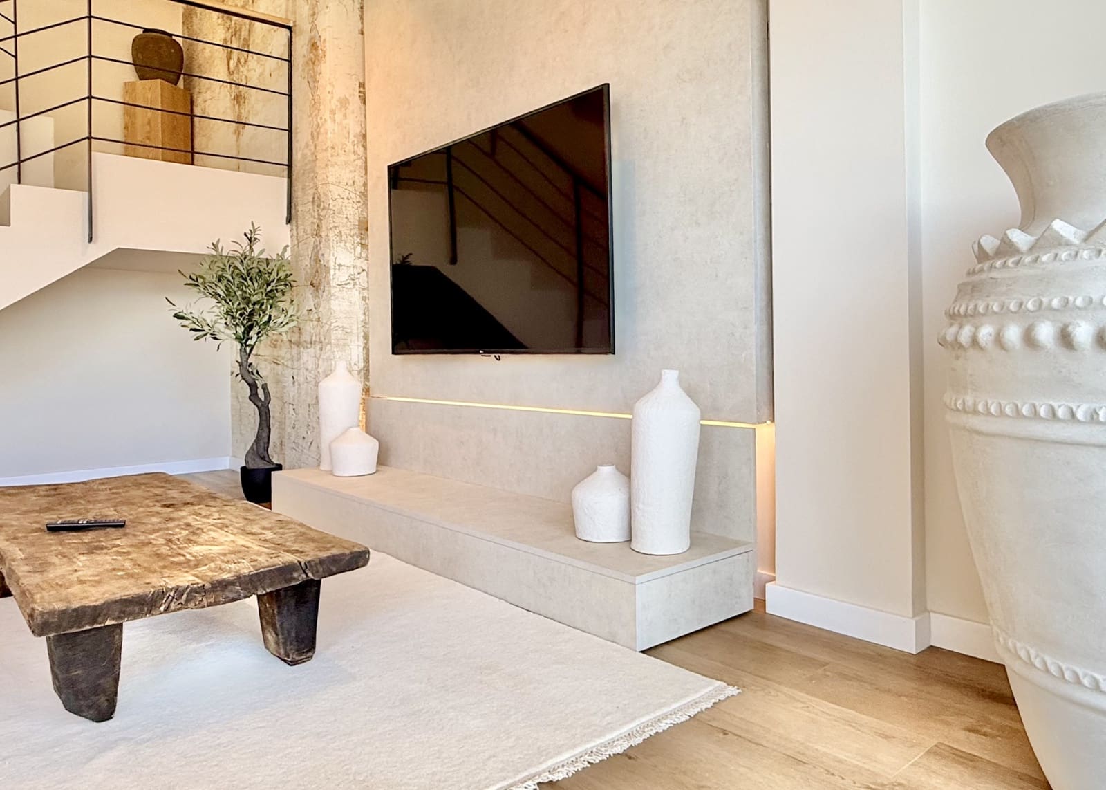 3 sypialnia Dom na sprzedaż w Elviria z basenem garażem - 850 000 € (Ref: 9421530)