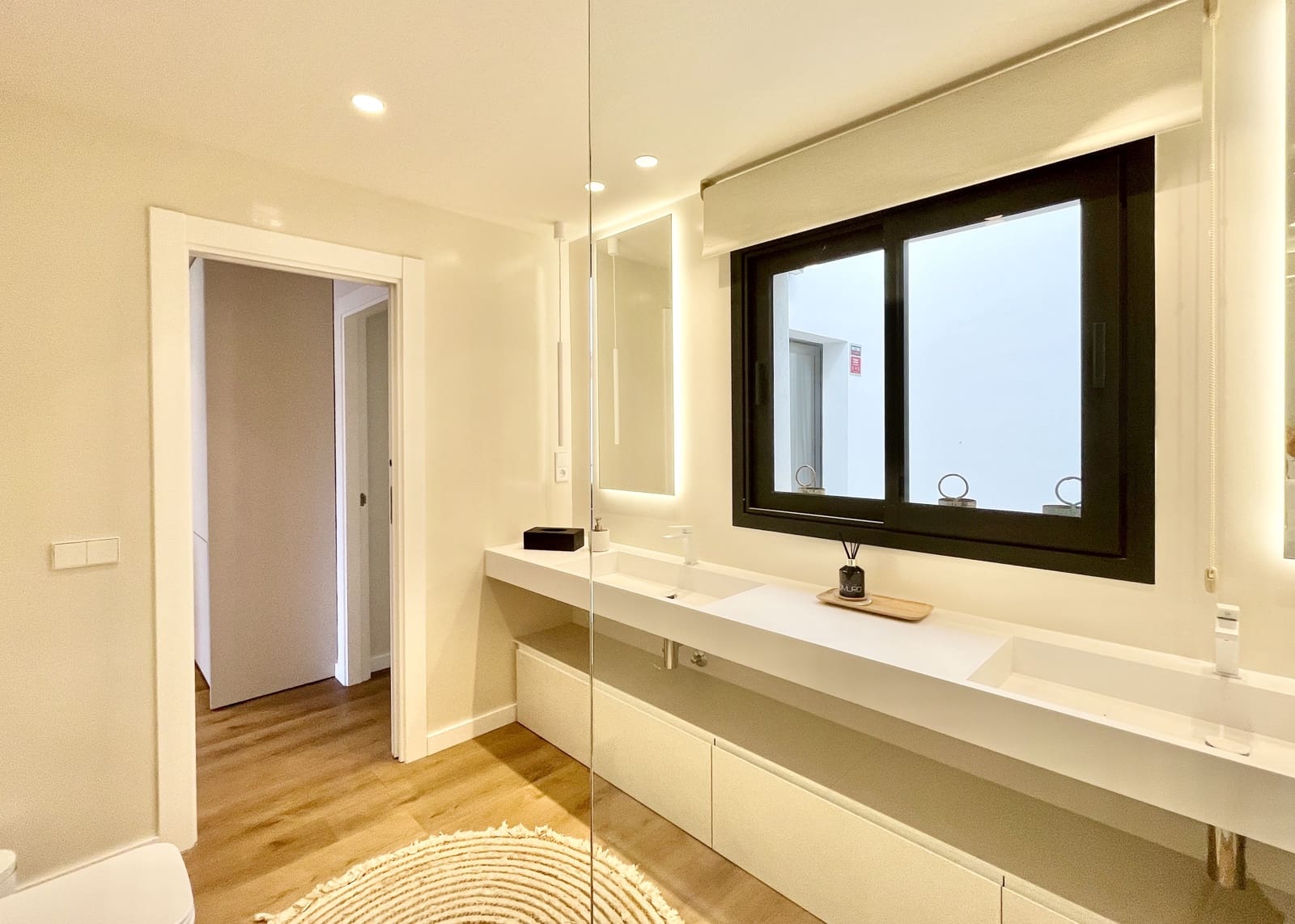 3 sypialnia Dom na sprzedaż w Elviria z basenem garażem - 850 000 € (Ref: 9421530)