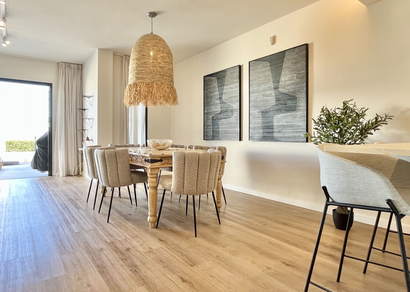 3 sypialnia Dom na sprzedaż w Elviria z basenem garażem - 850 000 € (Ref: 9421530)