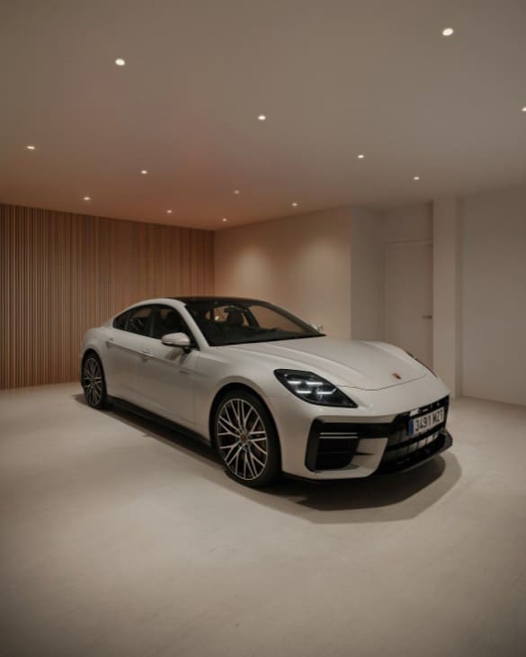 3 sypialnia Dom na sprzedaż w Manilva z basenem garażem - 652 800 € (Ref: 9888361)