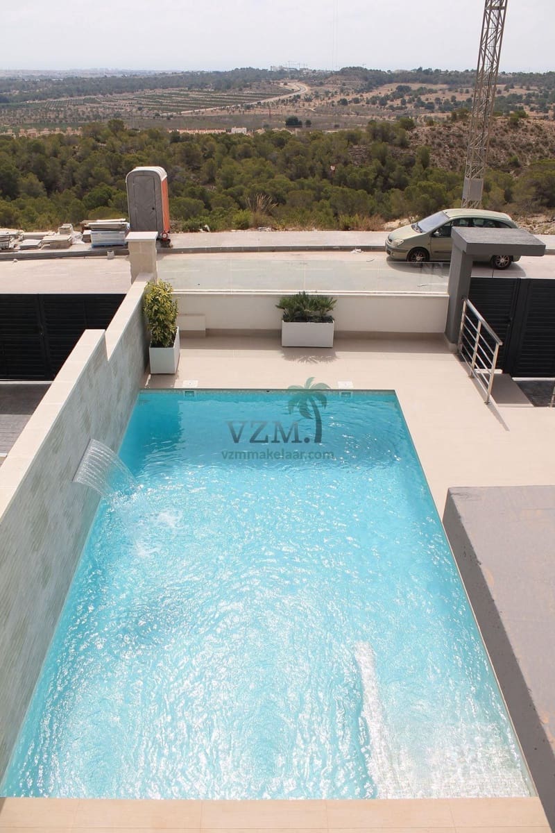 4 bedroom Villa for sale in San Miguel de Salinas with pool - € 630,000 (Ref: 8268391)