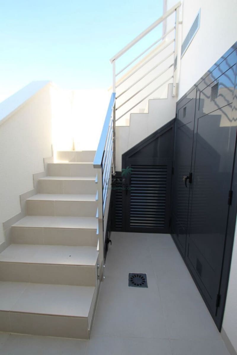 4 bedroom Villa for sale in San Miguel de Salinas with pool - € 630,000 (Ref: 8268391)