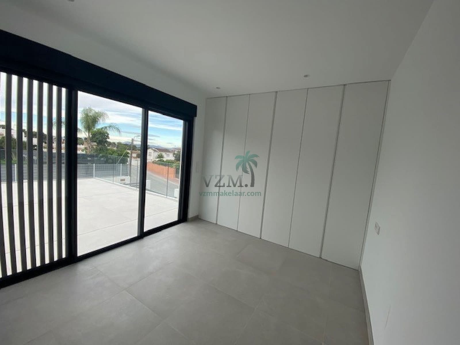 3 Zimmer Villa zu verkaufen in Orihuela mit Pool Garage - 650.000 € (Ref: 8268392)