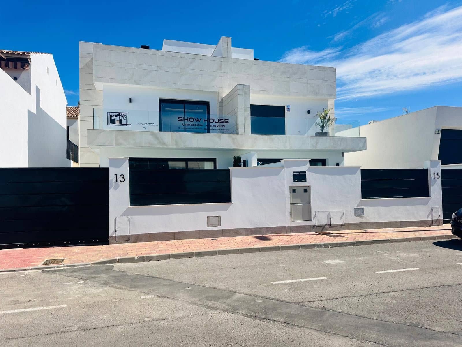 3 bedroom Villa for sale in San Pedro del Pinatar with pool - € 429,000 (Ref: 8481076)