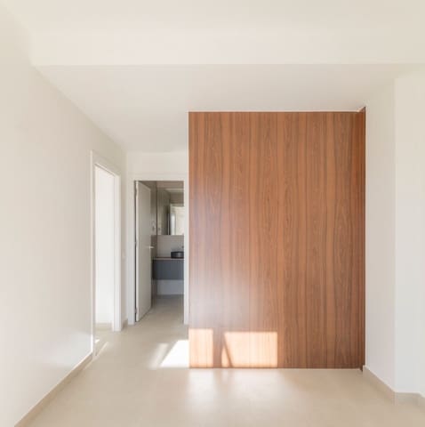 2 Zimmer Apartment zu verkaufen in Torrevieja mit Pool Garage - 298.000 € (Ref: 8658468)