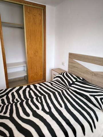 2 Zimmer Apartment zu verkaufen in Torrevieja mit Pool Garage - 142.000 € (Ref: 8918447)