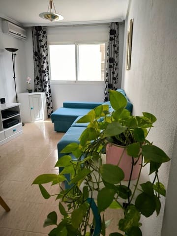 2 Zimmer Apartment zu verkaufen in Torrevieja mit Pool Garage - 142.000 € (Ref: 8918447)