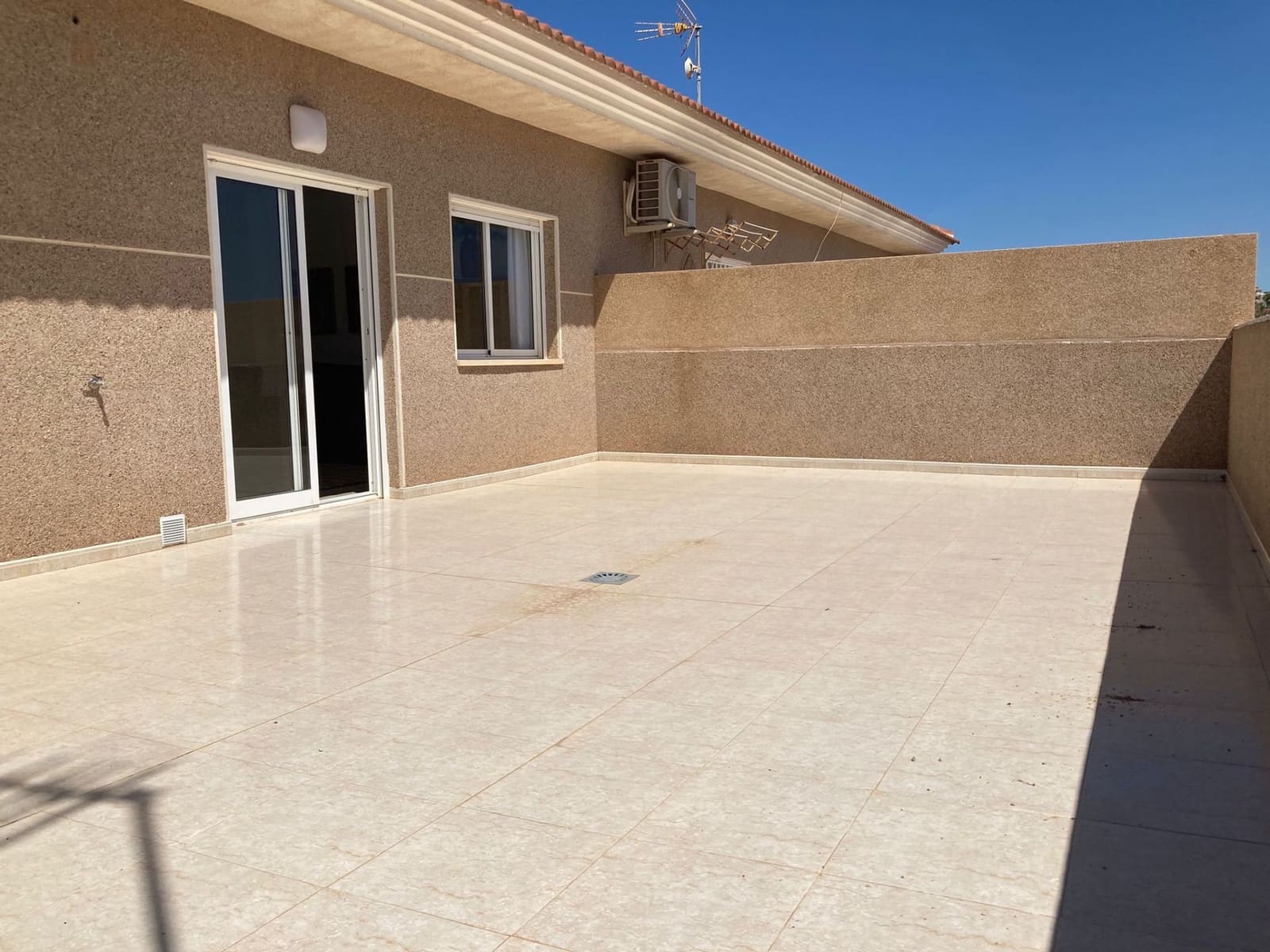 2 bedroom Apartment for sale in Rojales - € 180,000 (Ref: 9003054)