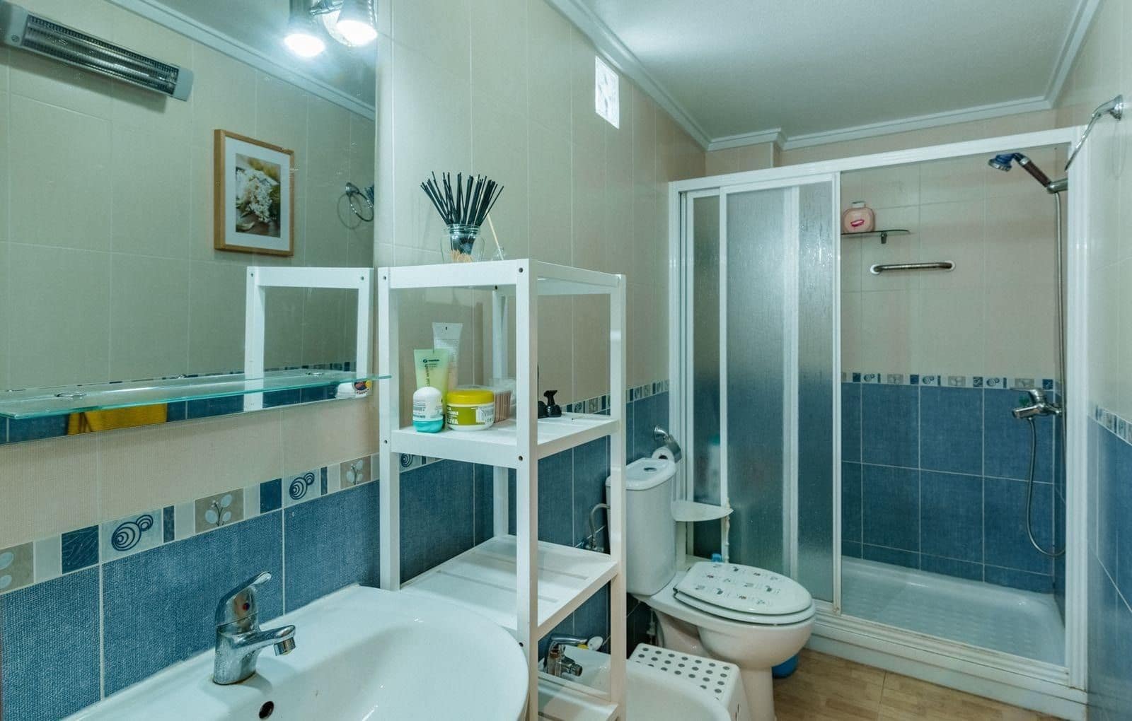 2 Zimmer Apartment zu verkaufen in Torrevieja - 122.000 € (Ref: 9099543)