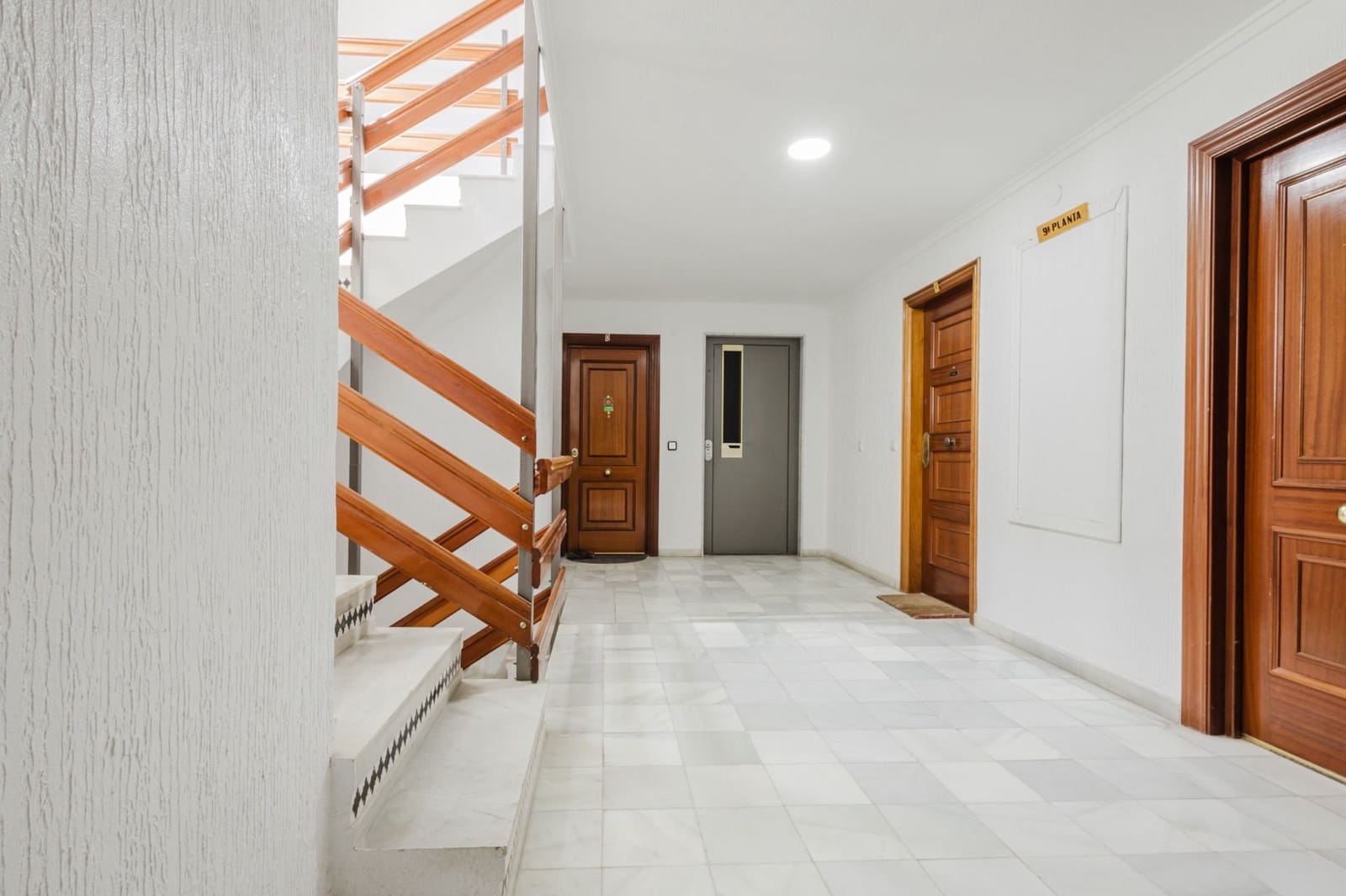 Apartamento de 3 habitaciones en Torrevieja en venta con piscina - 345.000 € (Ref: 9099546)