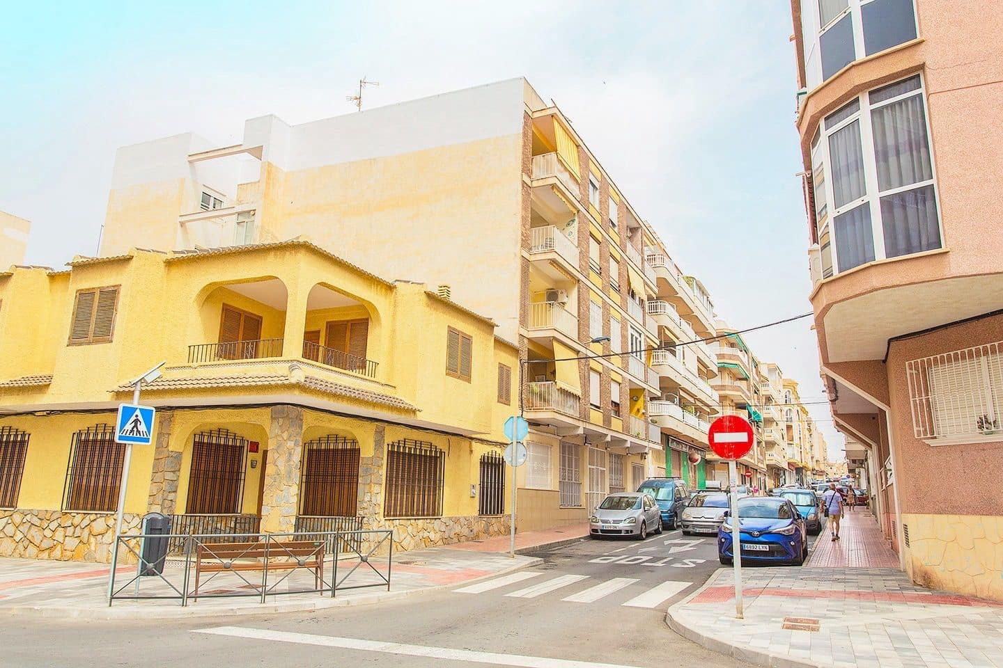 3 Zimmer Apartment zu verkaufen in Torrevieja - 200.000 € (Ref: 9129795)