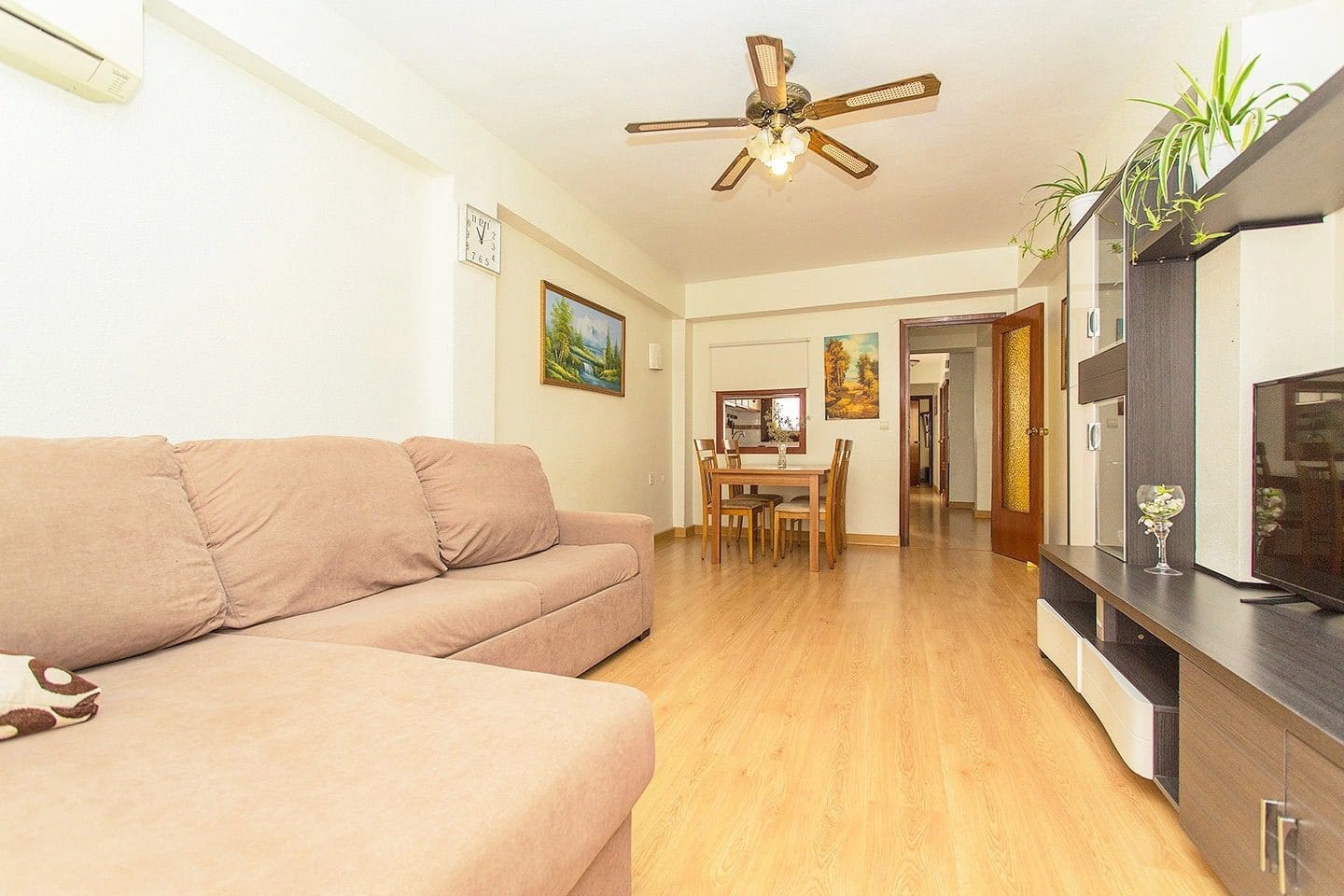 3 Zimmer Apartment zu verkaufen in Torrevieja - 200.000 € (Ref: 9129795)