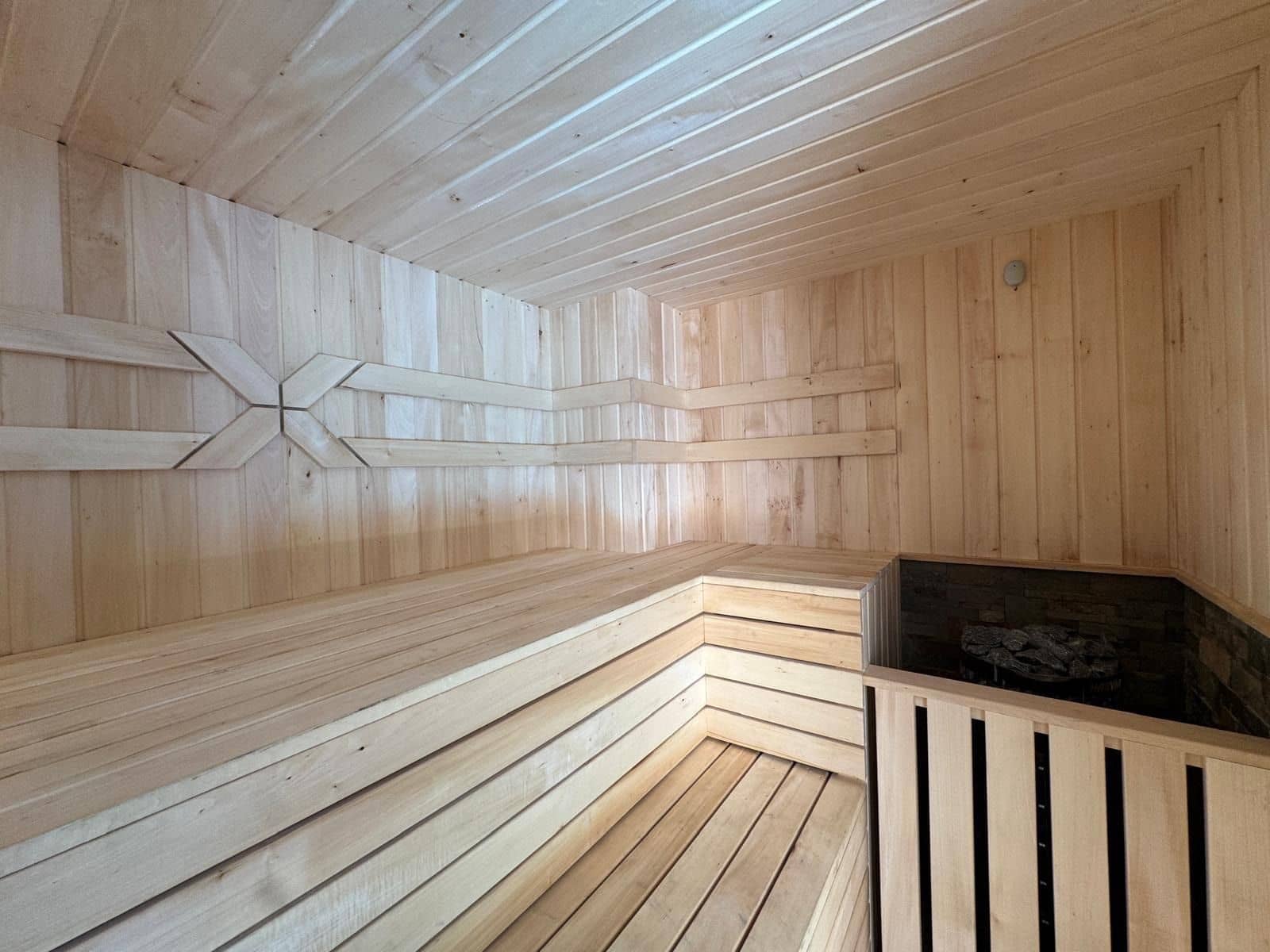 2 slaapkamer Penthouse te koop in Torrevieja met zwembad - € 390.000 (Ref: 9162746)