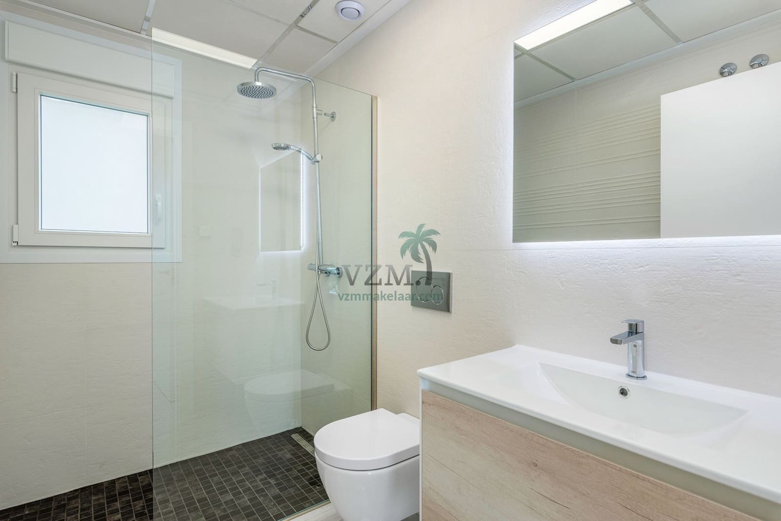 3 bedroom Villa for sale in Los Montesinos with pool - € 480,000 (Ref: 9183288)