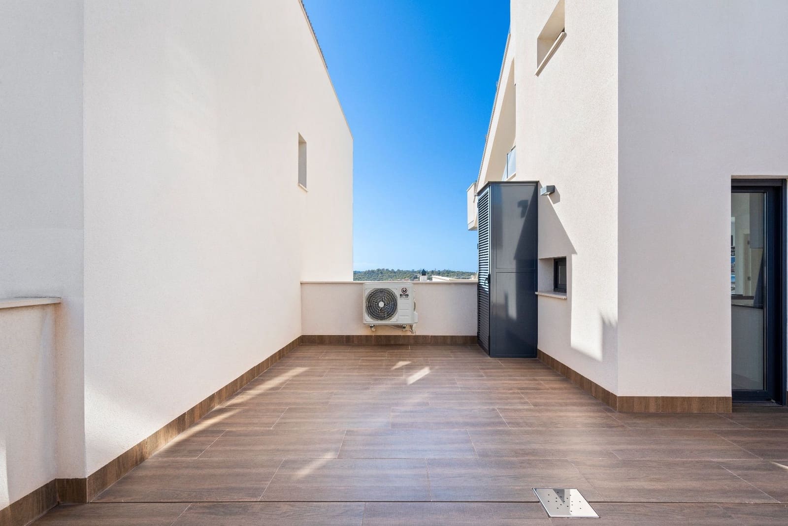 2 Zimmer Apartment zu verkaufen in San Miguel de Salinas mit Pool Garage - 375.000 € (Ref: 9212533)