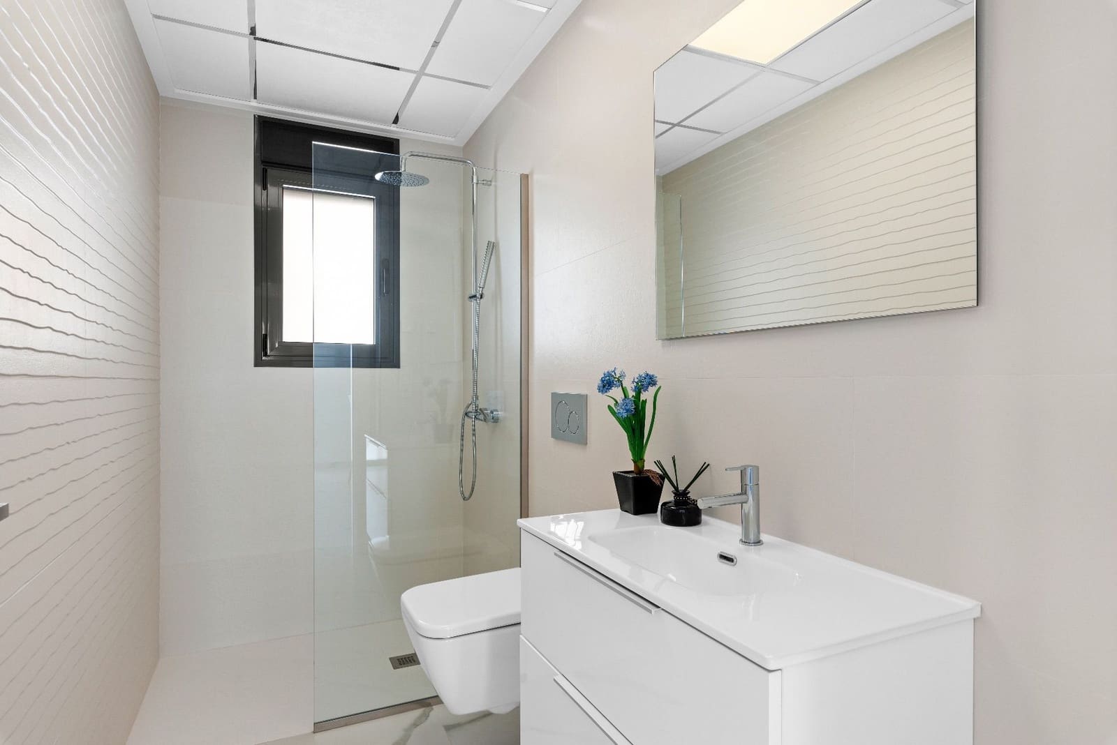 2 Zimmer Apartment zu verkaufen in San Miguel de Salinas mit Pool Garage - 375.000 € (Ref: 9212533)