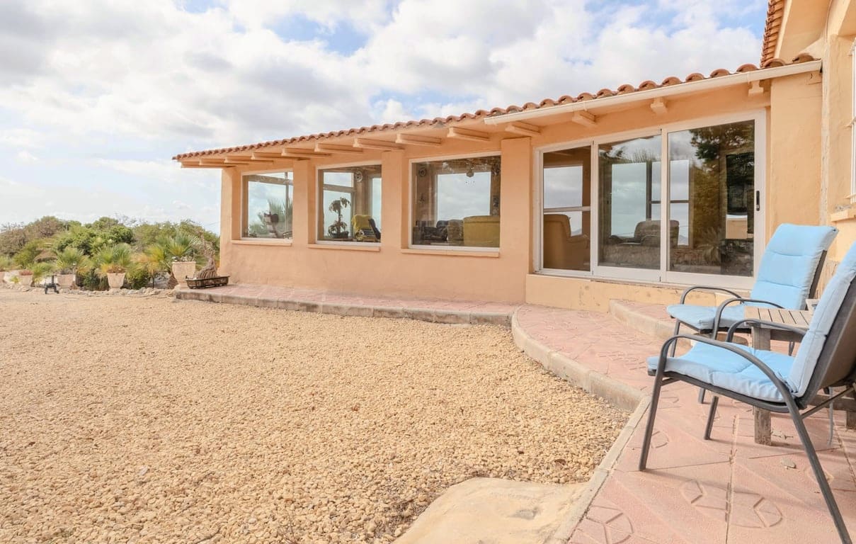 5 chambre Local Commercial à vendre à Alicante ville avec piscine garage - 495 000 € (Ref: 9232344)