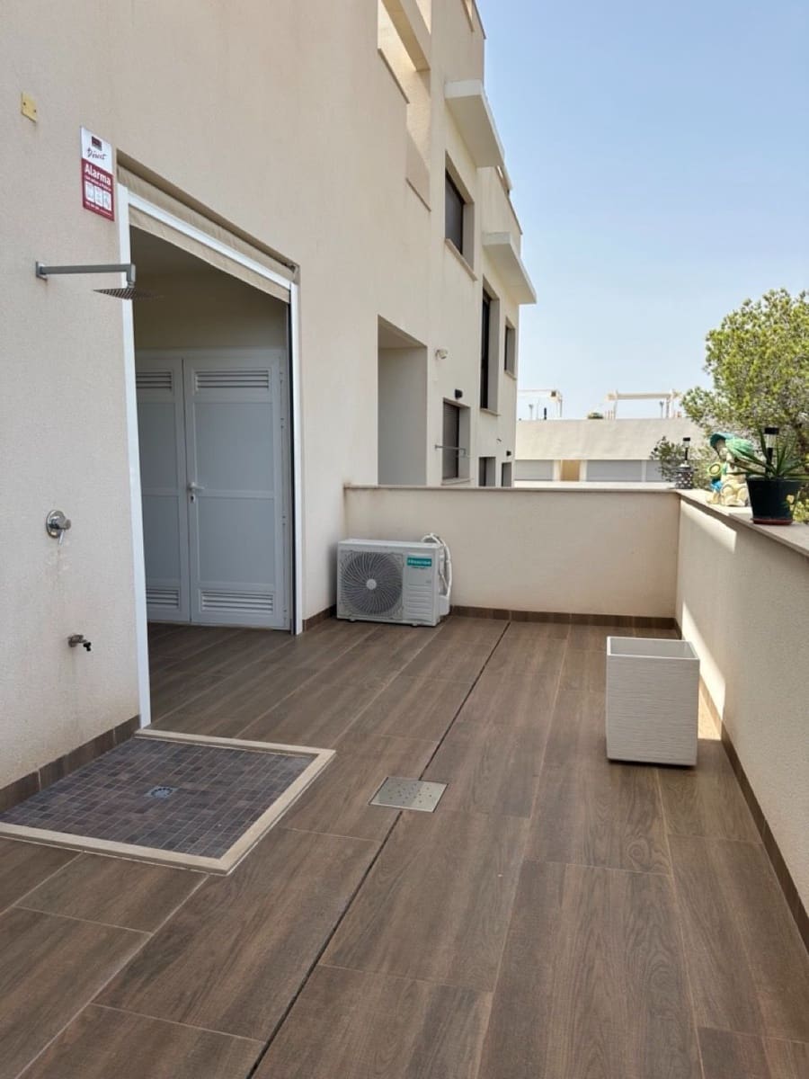 2 bedroom Bungalow for sale in Torrevieja - € 299,000 (Ref: 9395745)