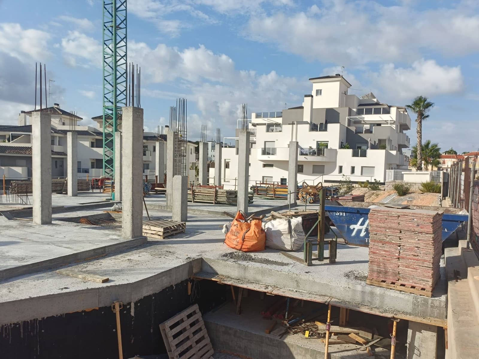 2 Zimmer Apartment zu verkaufen in Dehesa de Campoamor mit Pool Garage - 255.000 € (Ref: 9455900)