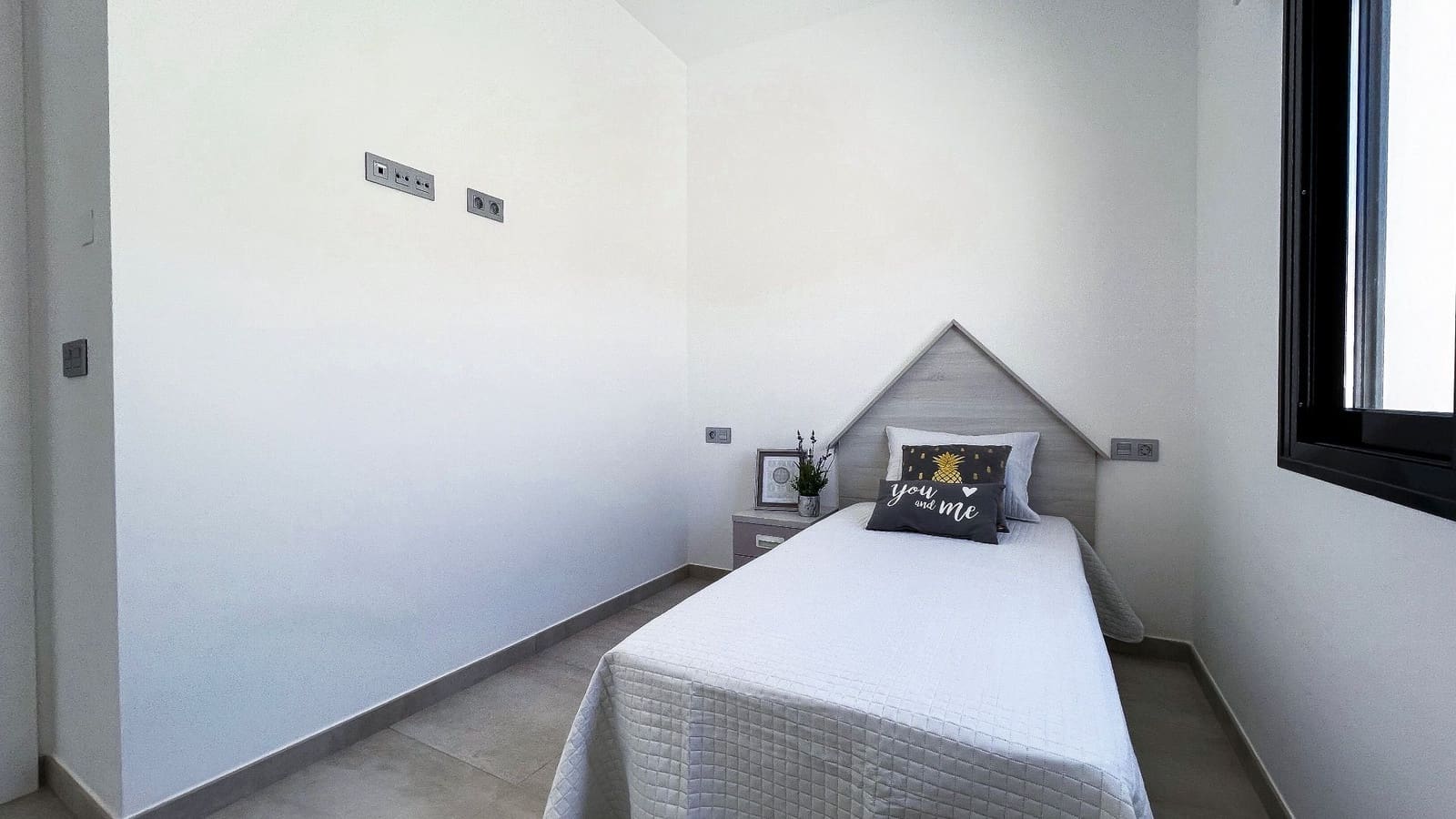 3 bedroom Villa for sale in Pinar de Campoverde with garage - € 415,840 (Ref: 9473852)