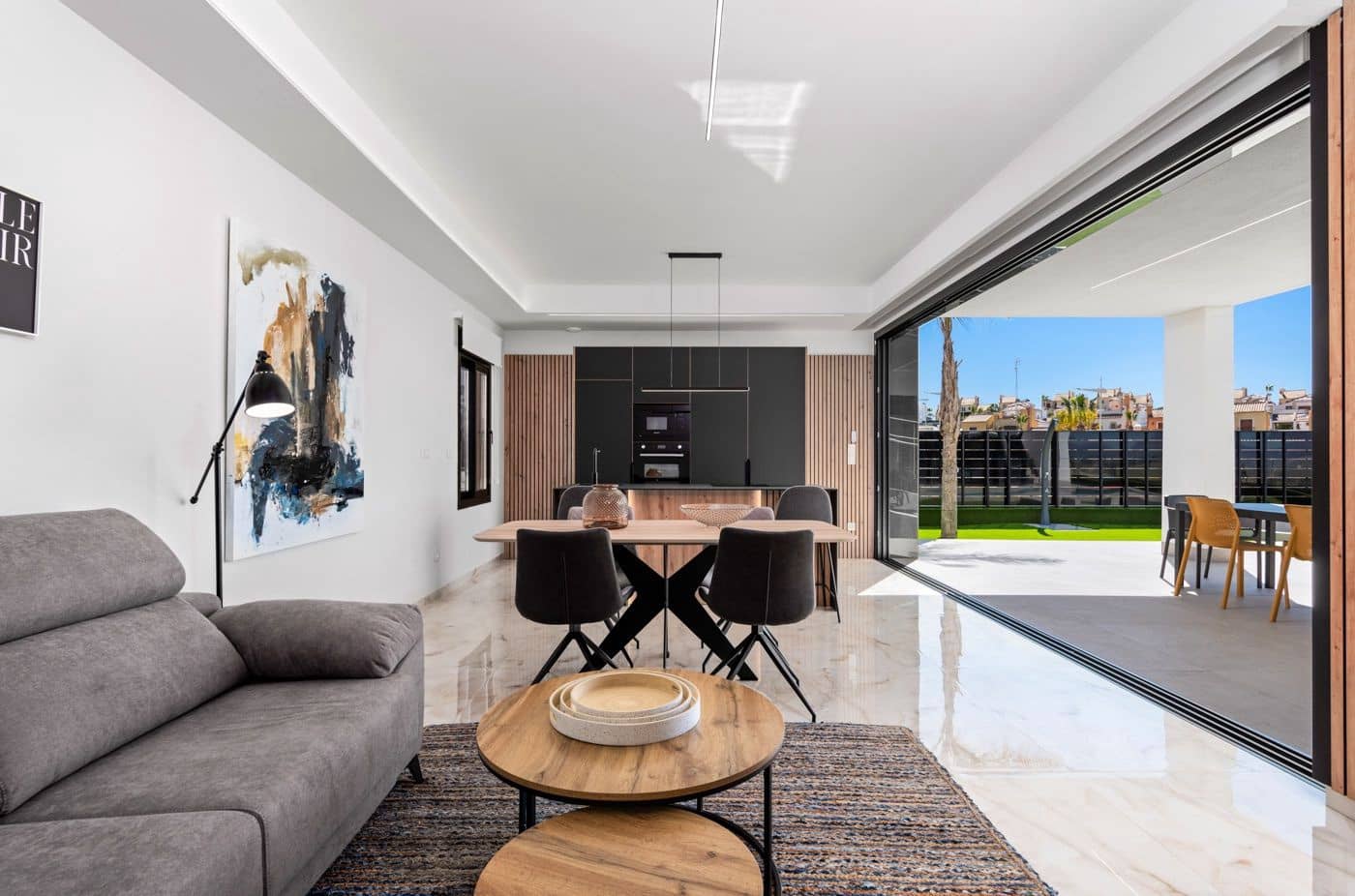 3 bedroom Villa for sale in Algorfa with pool garage - € 635,000 (Ref: 9473855)