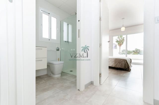 3 camera da letto Villa in vendita in Torrevieja con piscina garage - 360.000 € (Rif: 9474585)