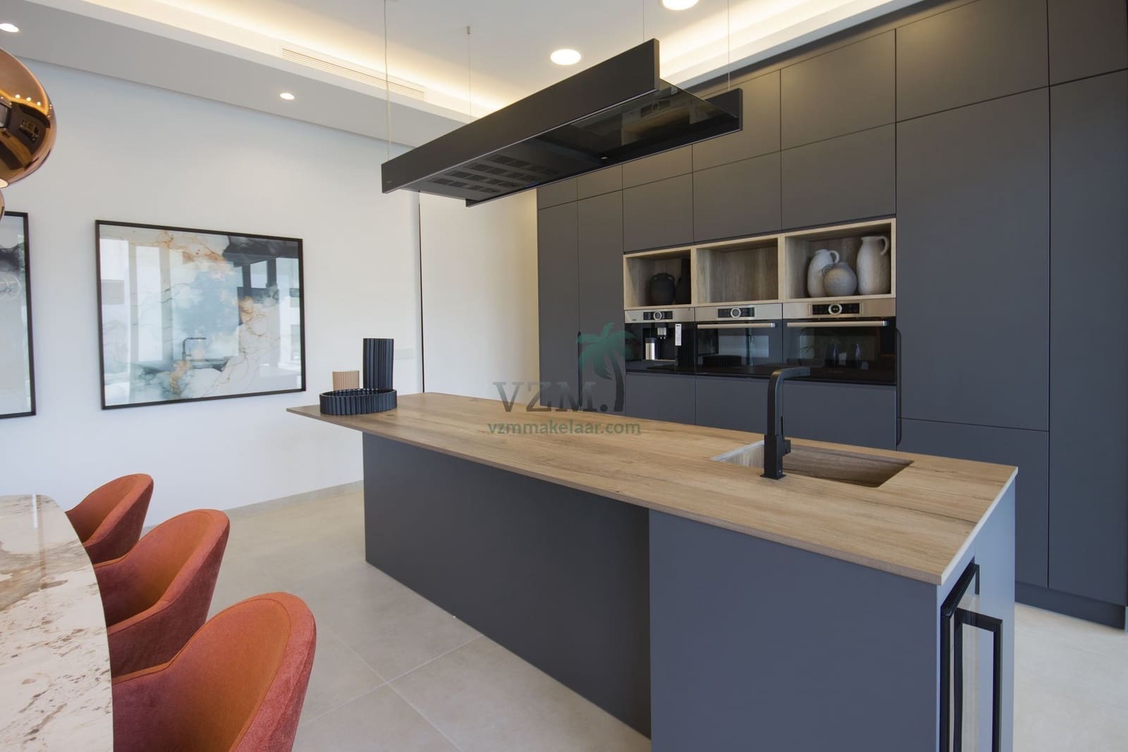 Villa for sale in Ciudad Quesada with pool garage - € 699,900 (Ref: 9474599)