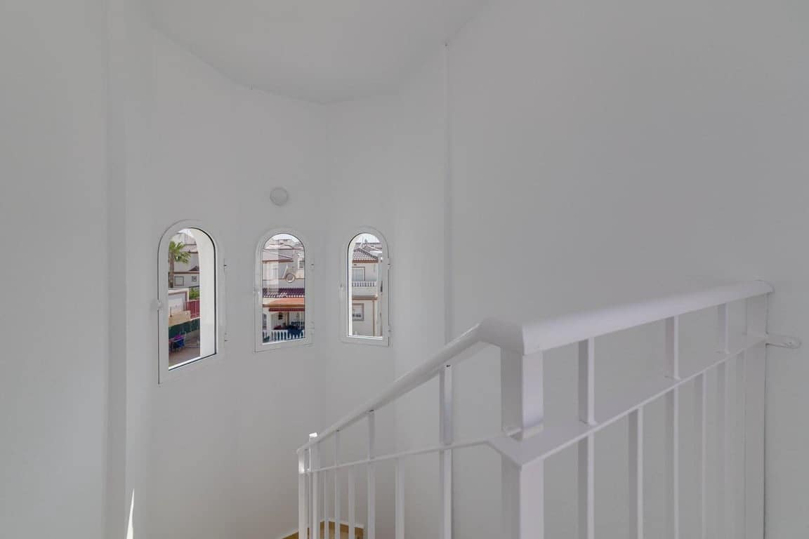 3 bedroom Villa for sale in San Fulgencio - € 275,000 (Ref: 9509721)