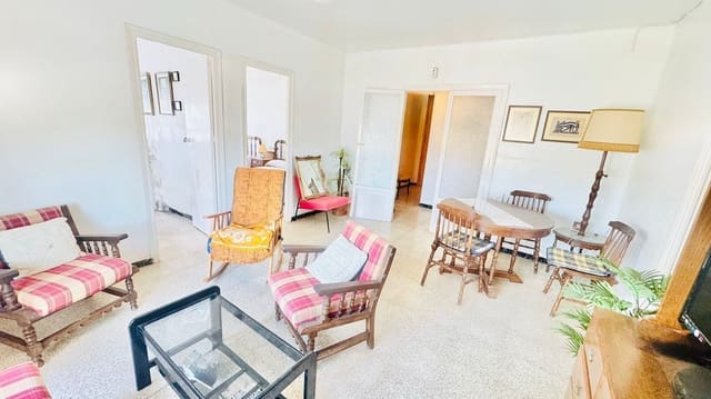 Apartamento de 3 habitaciones en Centro - Muelle Pesquero, Torrevieja en venta con garaje - 158.000 € (Ref: 9509722)