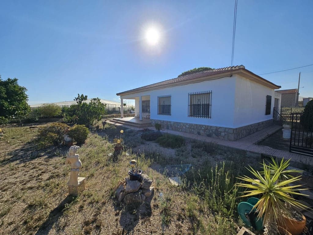 3 bedroom Finca/Country House for sale in Guardamar del Segura with garage - € 260,000 (Ref: 9509724)