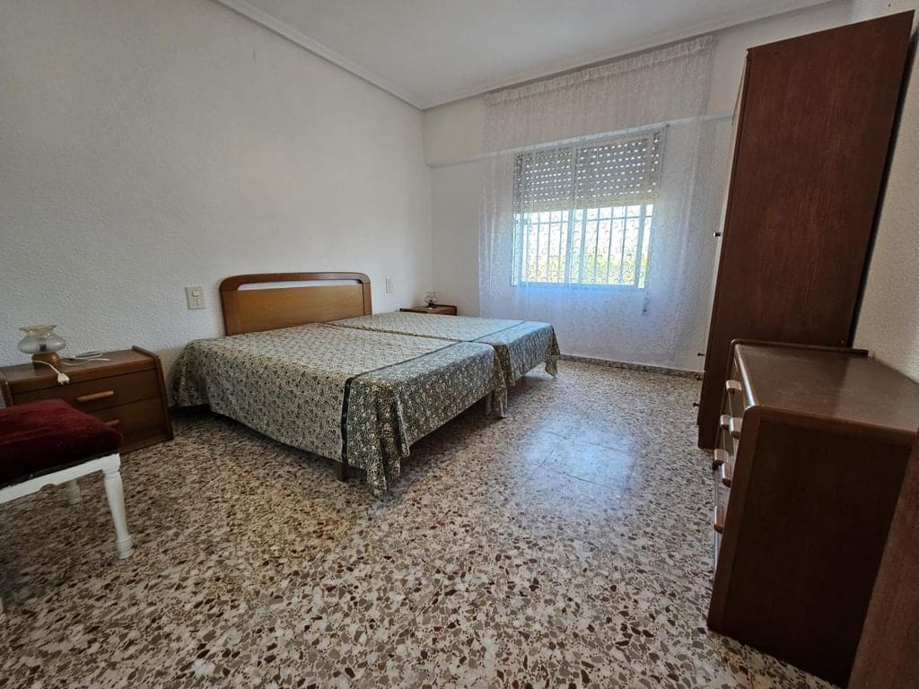3 bedroom Finca/Country House for sale in Guardamar del Segura with garage - € 260,000 (Ref: 9509724)