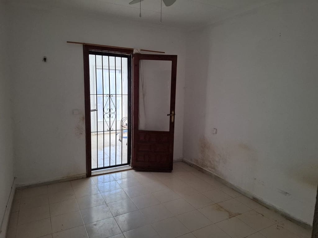 2 soveværelse Byhus til salg i San Fulgencio med swimmingpool - € 109.000 (Ref: 9509726)