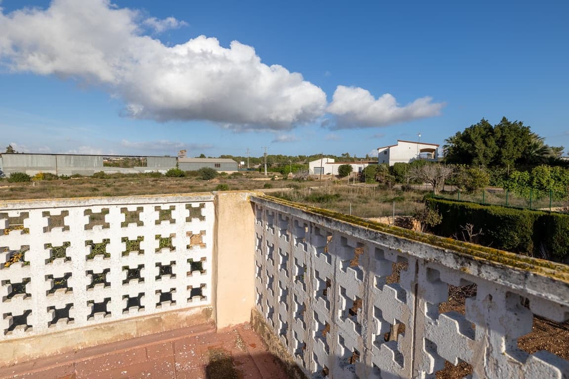 4 slaapkamer Villa te koop in Santa Pola met zwembad garage - € 545.000 (Ref: 9509729)