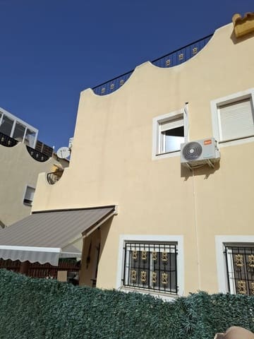 Chalet de 3 habitaciones en San Fulgencio en alquiler con piscina garaje - 1.000 € (Ref: 9525301)