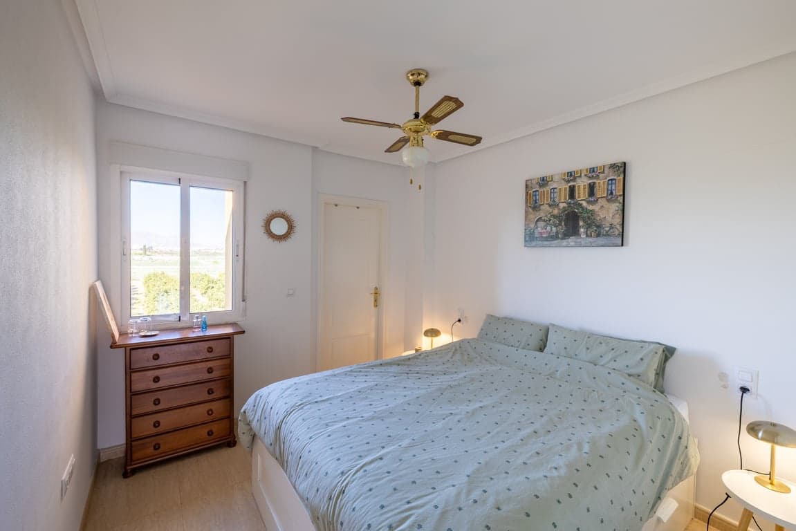 2 bedroom Apartment for sale in Daya Nueva with pool - € 135,000 (Ref: 9691465)