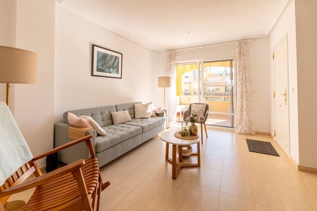 Apartamento de 2 habitaciones en Daya Nueva en venta con piscina - 135.000 € (Ref: 9691465)