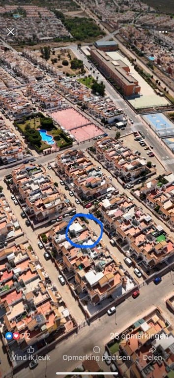 2 bedroom Apartment for sale in Torrevieja with pool garage - € 148,500 (Ref: 9691662)