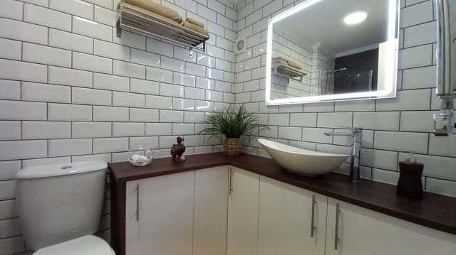 2 bedroom Apartment for sale in Torrevieja with pool garage - € 148,500 (Ref: 9691662)