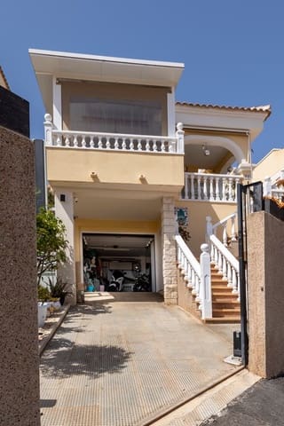 3 slaapkamer Villa te koop in San Fulgencio met zwembad garage - € 305.000 (Ref: 9759432)