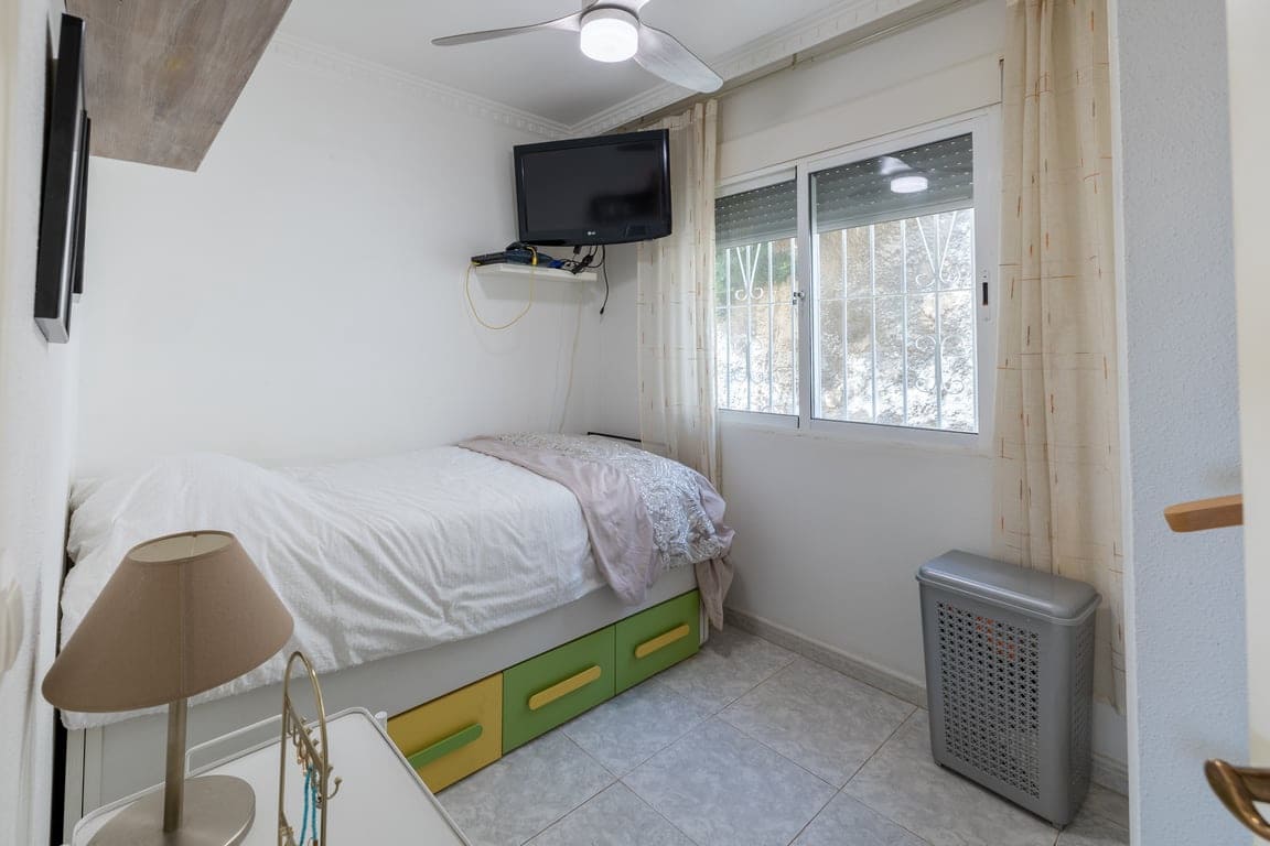 3 soverom Villa til salgs i San Fulgencio med svømmebasseng garasje - € 305 000 (Ref: 9759432)