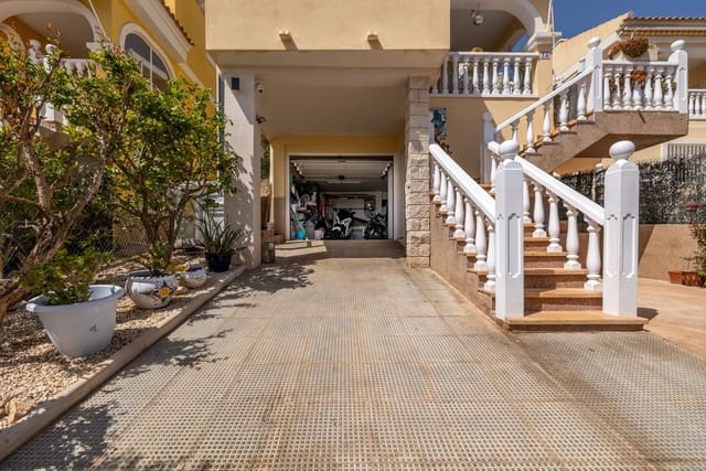 3 slaapkamer Villa te koop in San Fulgencio met zwembad garage - € 305.000 (Ref: 9759432)