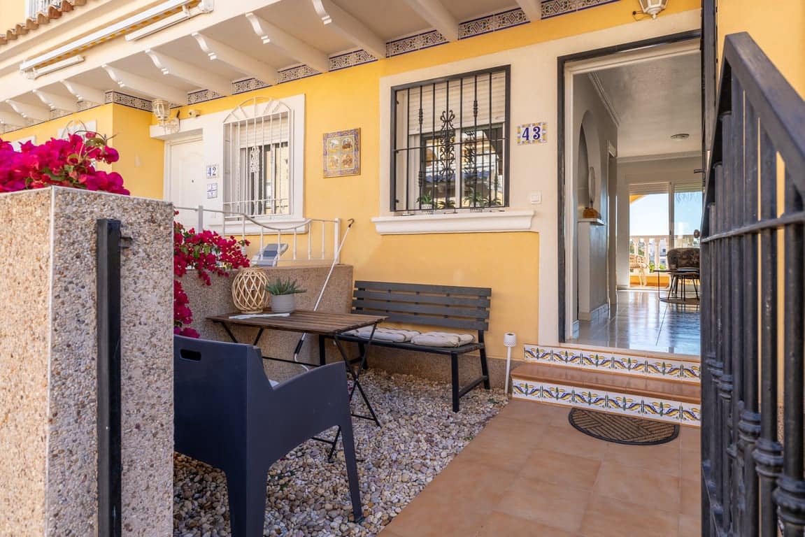 3 slaapkamer Huis te koop in San Fulgencio met zwembad garage - € 184.999 (Ref: 9778894)