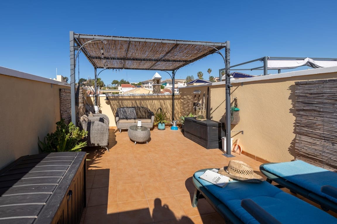 3 slaapkamer Huis te koop in San Fulgencio met zwembad garage - € 184.999 (Ref: 9778894)