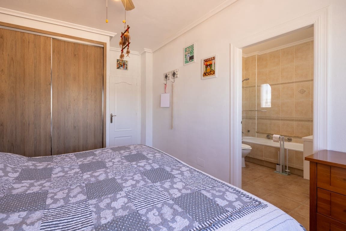 2 sovrum Villa till salu i San Fulgencio med pool garage - 450 000 € (Ref: 9872114)