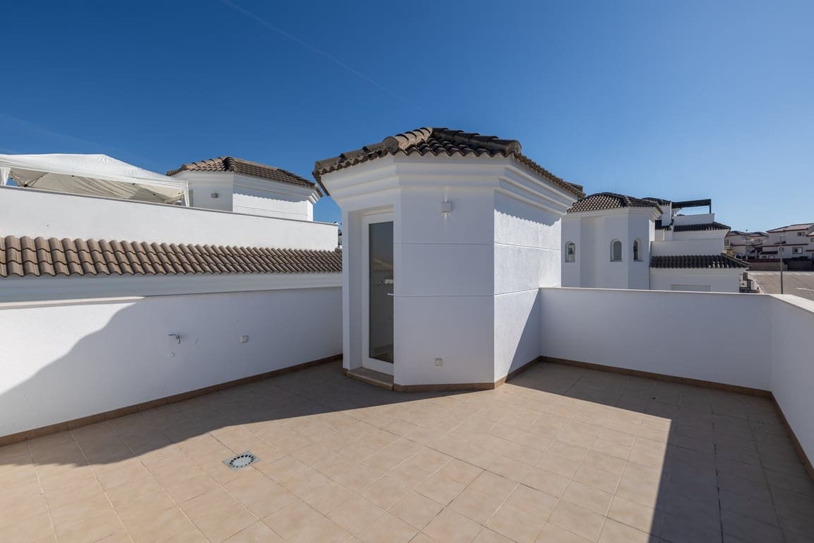 2 bedroom Villa for sale in San Fulgencio with pool garage - € 370,000 (Ref: 9874232)
