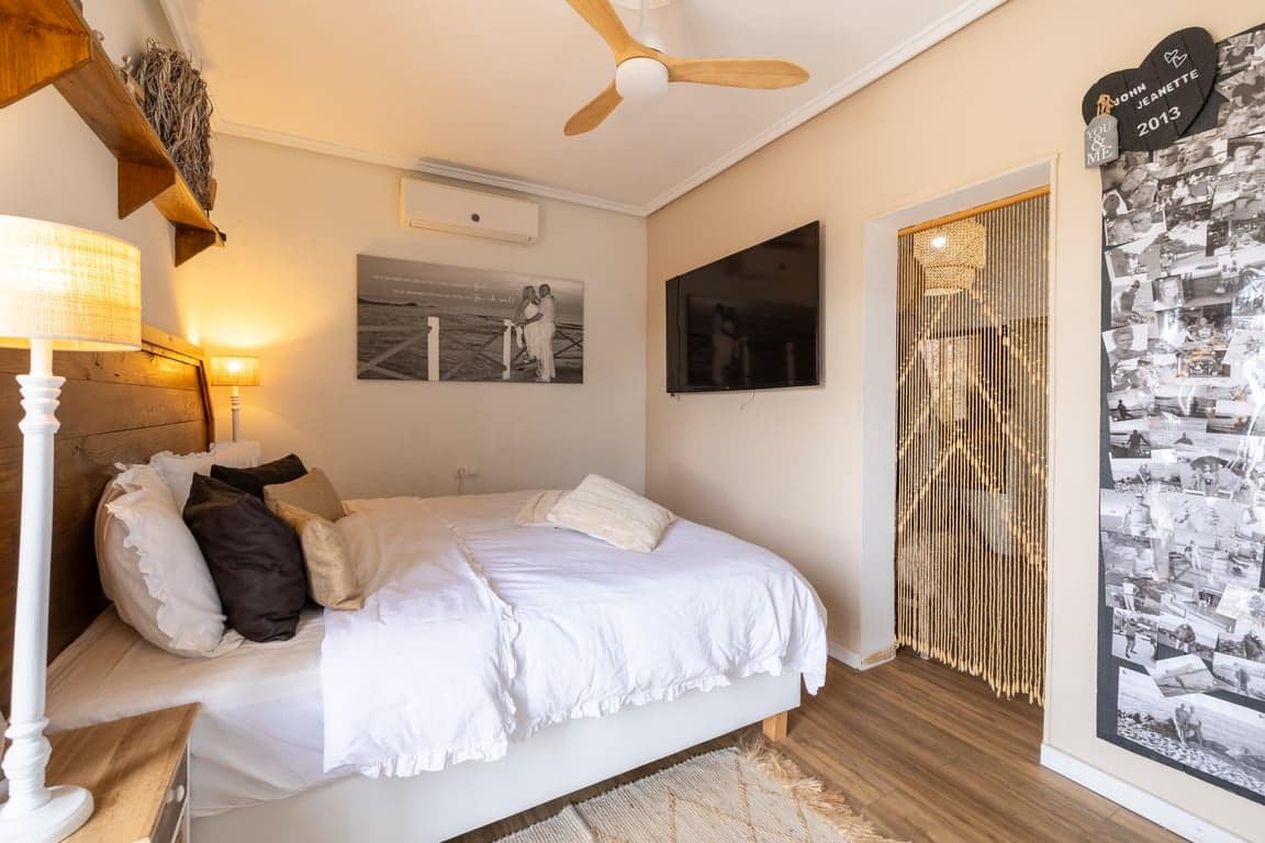 2 soverom Villa til salgs i Rojales med svømmebasseng garasje - € 399 000 (Ref: 9891069)