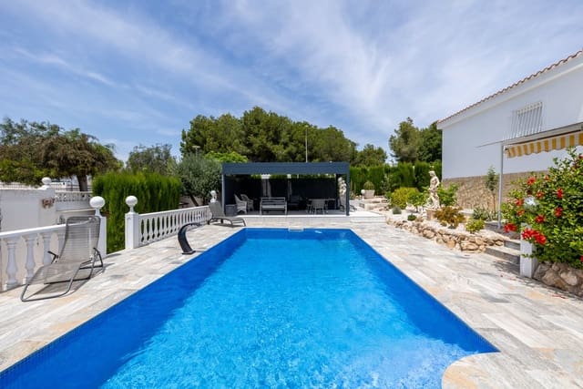 3 slaapkamer Villa te koop in San Fulgencio met zwembad garage - € 540.000 (Ref: 9892714)