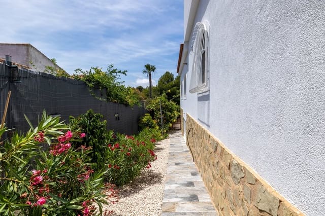 3 slaapkamer Villa te koop in San Fulgencio met zwembad garage - € 540.000 (Ref: 9892714)