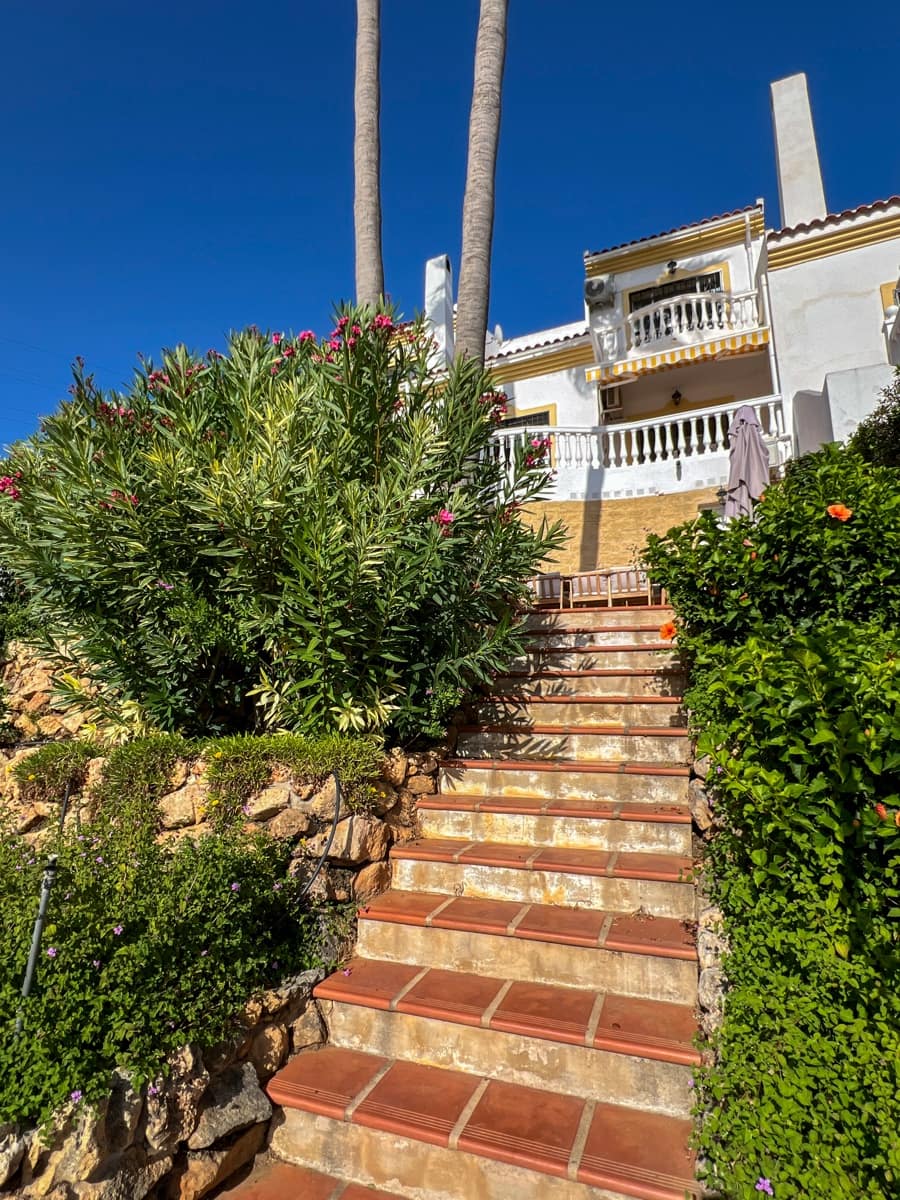 4 bedroom Townhouse for sale in Sitio de Calahonda with pool garage - € 690,000 (Ref: 10043433)